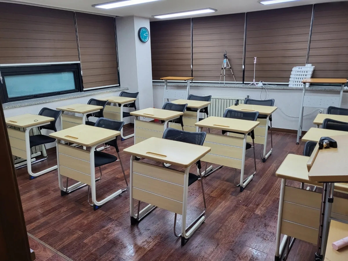 창원시 진해구 석동 스터디룸 커피머신 프린터실 위생청소 사례 - 행진크린